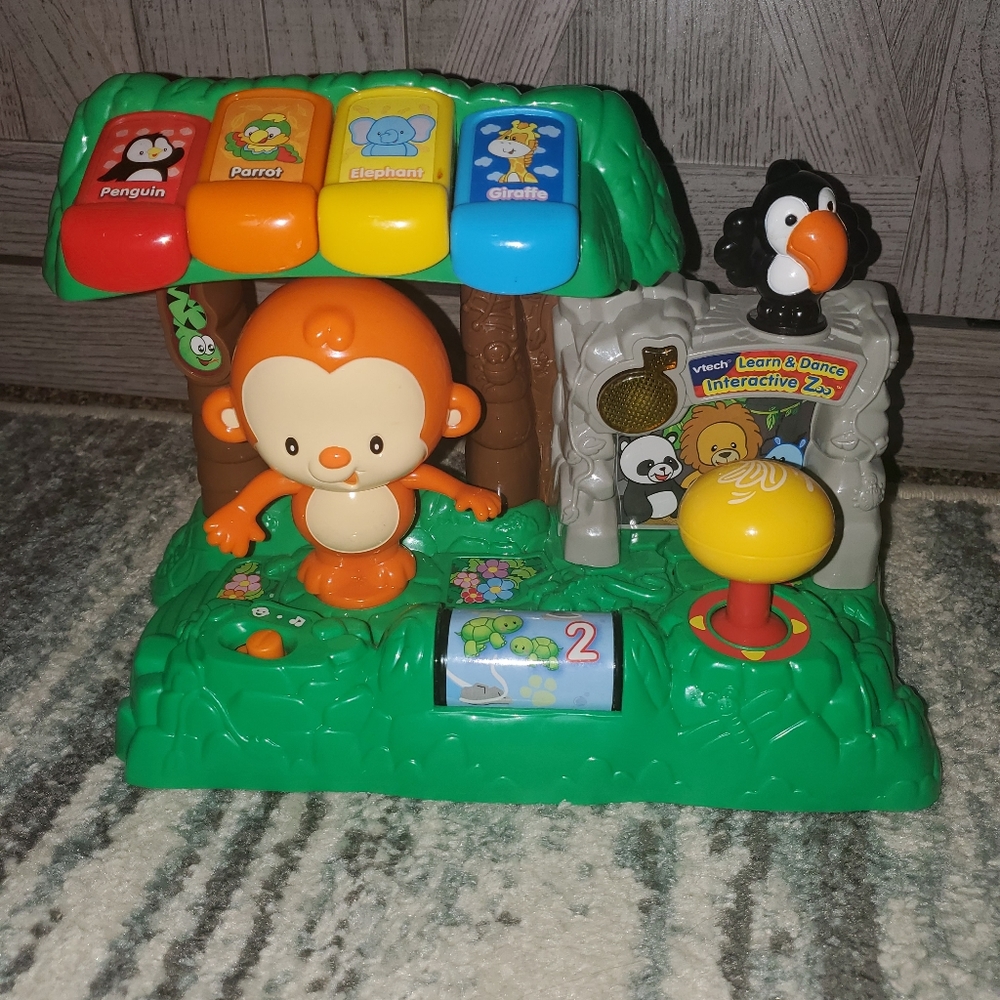 Vtech Learn & Dance Interactive Zoo